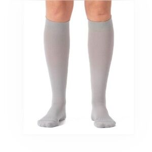 Comrad Nylon Knee High compression Socks 15-20mmHg Graduated Wide Calf Medium